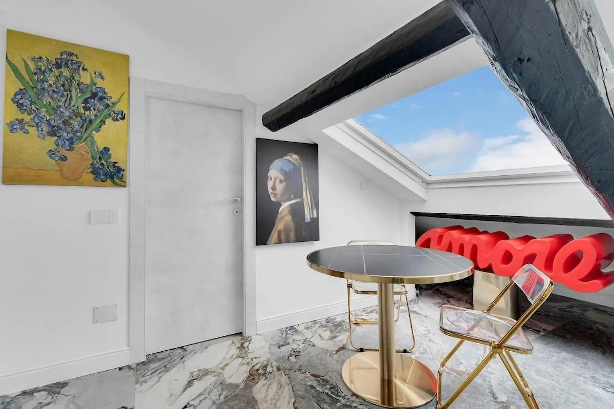 Porta Venezia -The Roofs Of Milan Apartment