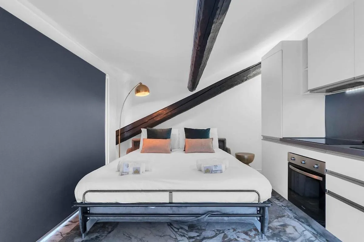 Porta Venezia -The Roofs Of Milan Apartment