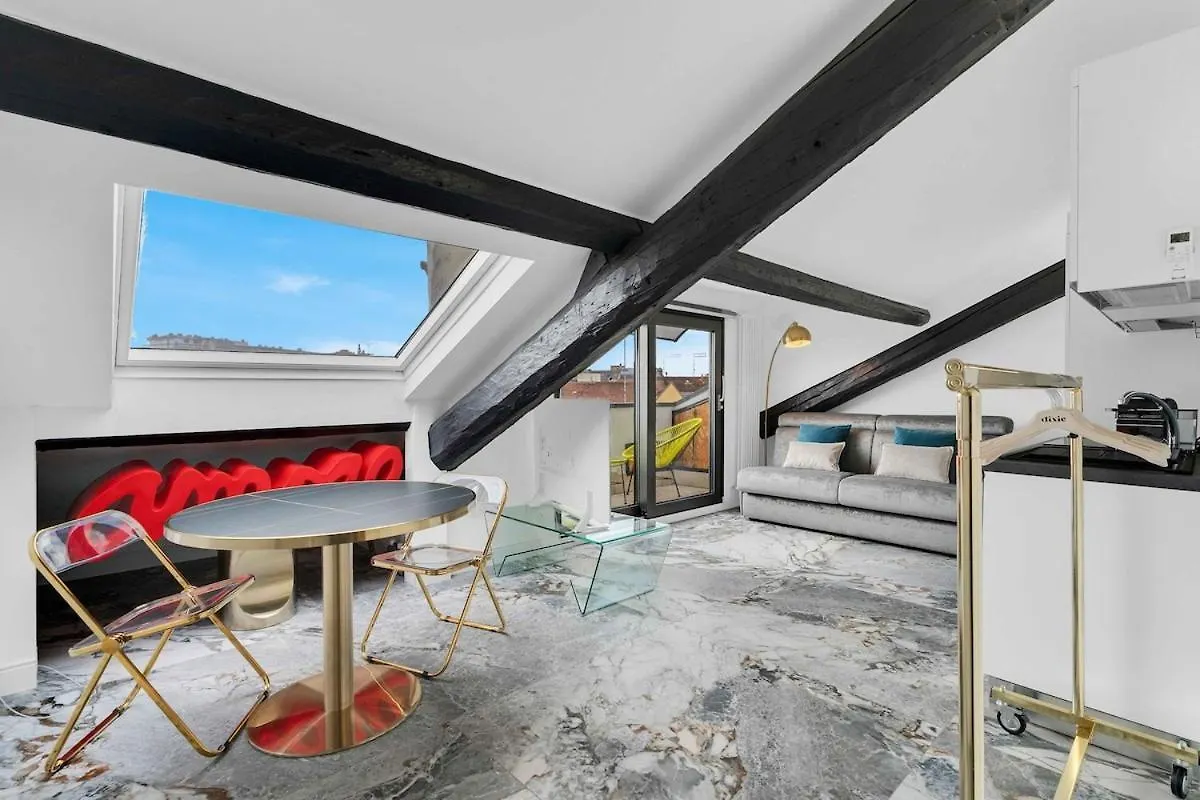 Porta Venezia -The Roofs Of Milan Apartment