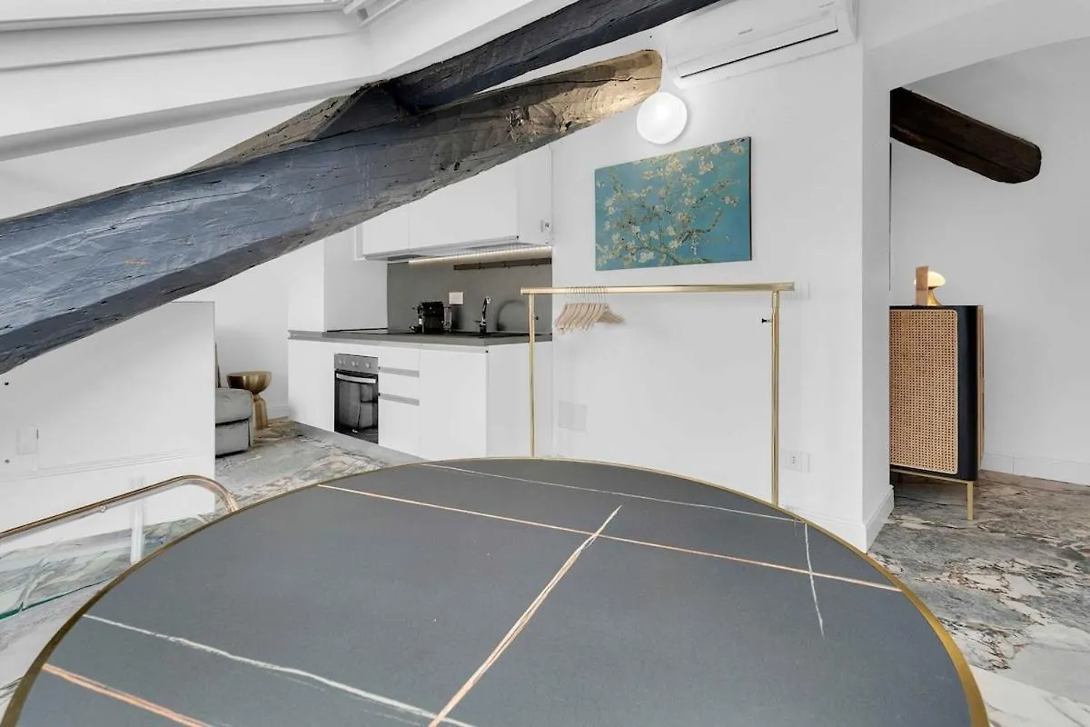 Porta Venezia -The Roofs Of Milan Apartment